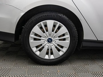 Ford Focus III Kombi Facelifting 1.5 TDCi 95KM 2015 FORD Focus 1.5 TDCi Combi 95KM 2015, zdjęcie 28