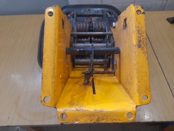 СИДЕНЬЕ STIGA V401 HST BRIGGS 12HP КАРКАС СИДЕНЬЯ