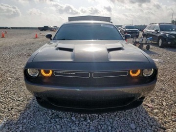 Dodge Challenger III 2022 Dodge Challenger Sxt 2022 3.6l 3.6 Benzyna 303KM, zdjęcie 5