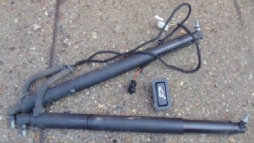 BMW E71 X6 VZPĚRA/TLAKOVAČ VÍKO KUFRU ZADNÍ ELEKTRO LEVÝ PRAVÝ