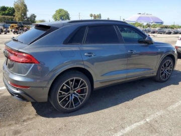 Audi Q8 2023 Audi Q8 Premium Plus S-Line 2023 3.0 Benzyna 335KM, zdjęcie 3
