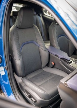 Lexus UX Crossover 250h 184KM 2021 Lexus UX Lexus UX 250 Hybrid AWD 184KM 2.0 Hybryda 184KM, zdjęcie 19