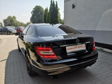 Mercedes Klasa C W204 Limuzyna 1.8 180 CGI BlueEFFICIENCY 156KM 2011 Mercedes C 180 1,8 T156 KM COUPE Klimatr Nawi BLU, zdjęcie 7