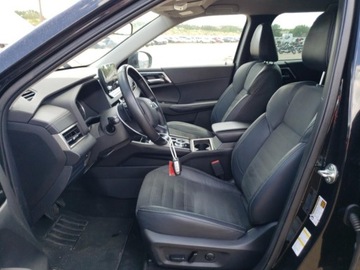 Mitsubishi Outlander III 2023 Mitsubishi Outlander SE 2023 2.5l 2.5 Benzyna 181KM, zdjęcie 7