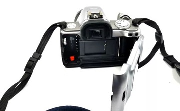 КАМЕРА CANON EOS 300V С ОБЪЕКТИВОМ 28–90 ММ