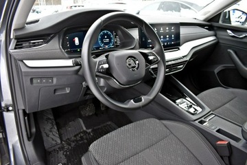 Skoda Octavia IV Kombi 2.0 TDI 150KM 2022 Škoda Octavia Skoda Octavia Bezwypadkowy / Salon, zdjęcie 9