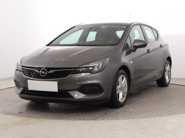 Opel Astra K Hatchback Facelifting 1.2 Turbo 110KM 2020 Opel Astra 1.2 Turbo, Salon Polska, 1. Właściciel, zdjęcie 1