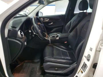 Mercedes GLC C253 2016 Mercedes-Benz GLC 300 4matic 2016 2.0 Benzyna 241KM, zdjęcie 7