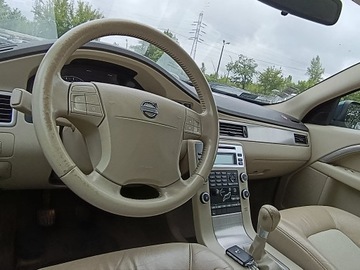 Volvo V70 III Kombi 2.0 145KM 2008 VOLVO V70 III 2.0 Momentum, Manual, Serwisowany,2 x Klucz, Hak, zdjęcie 5