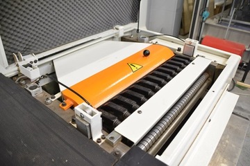 ЗАГУСТИТЕЛЬ SCM S630 - ПНЕВМАТИЧЕСКОЕ ДАВЛЕНИЕ РОЛИКОВ - НОЖИ TERSA