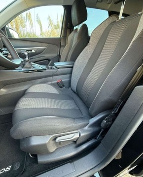 Peugeot 3008 II Crossover Facelifting  1.2 PureTech 130KM 2021 Peugeot 3008 Peugeot 3008 1.2 Benzyna 130KM, zdjęcie 6