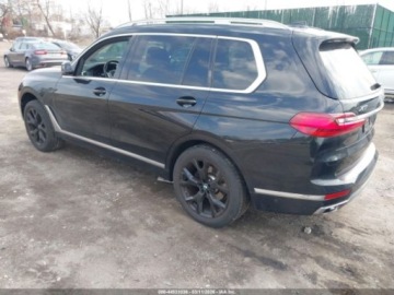 BMW X7 2021 BMW X7 xDrive40i 2021 3.0 Benzyna 335KM, zdjęcie 3