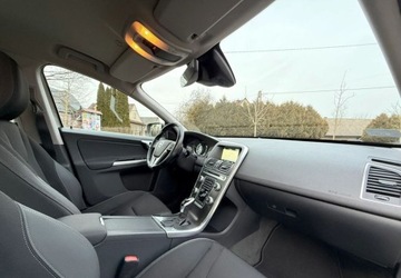 Volvo XC60 I SUV Facelifting 2.4 D4 181KM 2014 Volvo XC 60 Volvo XC 60 D4 AWD Momentum 2.4 Diesel 181KM, zdjęcie 24