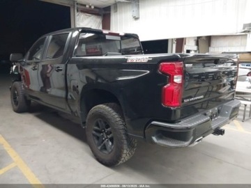 Chevrolet Silverado II 2024 Chevrolet Silverado 1500 Short Bed Lt Trail Boss 2024 5.3l 5.3 Benzyna, zdjęcie 3