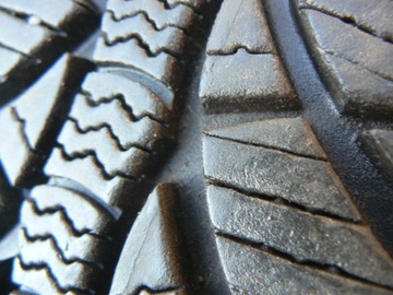 KOLA ZIMNÍ 2SZT. RENAULT TWINGO 165/65R15 FULDA MONTERO 3 6,5MM ET35 5J