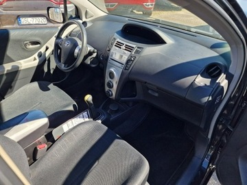 Toyota Yaris II Hatchback 5d 1.4 D-4D 90KM 2006 Toyota Yaris 1.4 D4-D 90 KM, Klimatyzacja, Klucz, zdjęcie 18