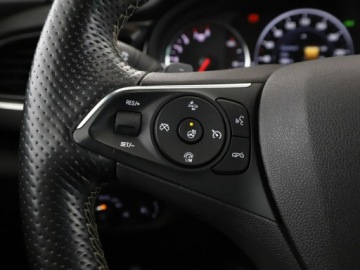 Opel Insignia II Sports Tourer 1.5 Turbo 165KM 2017 Opel Insignia Automat półskóra navi klima auto, zdjęcie 28