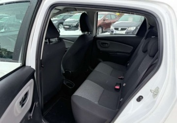 Toyota Yaris III Hatchback 5d Facelifting 1.0 VVT-i 69KM 2014 Toyota Yaris Toyota Yaris Benzyna 70KM, zdjęcie 21