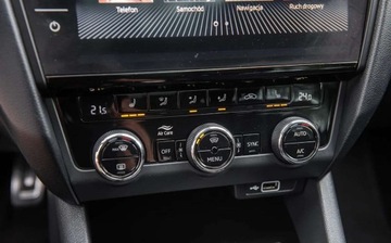Skoda Octavia III Kombi Facelifting 2.0 TDI 184KM 2019 Skoda Octavia SCOUT 2.0Tdi 184Ps 4x4 Automat Ledy Navi Bixenon Alkantara E, zdjęcie 28