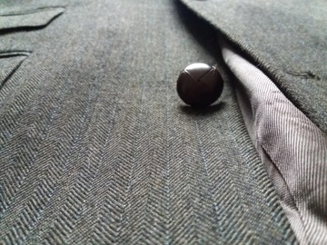 Жакет Zara в елочку с коричневыми вставками 50-х годов