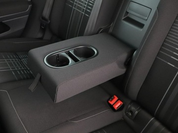 Volkswagen Golf VII Variant 1.4 TSI BlueMotion Technology 125KM 2016 Volkswagen Golf Comfortline PDC grzane fotele, zdjęcie 36