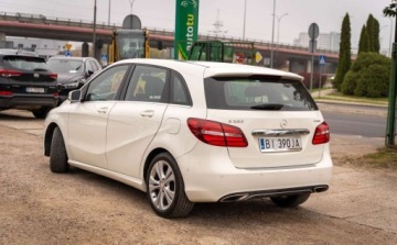 Mercedes Klasa B W246 Sports Tourer 250 BlueEFFICIENCY 211KM 2015 Mercedes-Benz Klasa B Mercedes-Benz Klasa B W246 250 4-Matic 211KM 2.0, zdjęcie 7