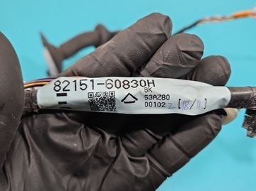 INSTALACE SVAZEK DVEŘE PŘEDNÍ PRAVÝCH TOYOTA LAND CRUISER J200 82151-60830H