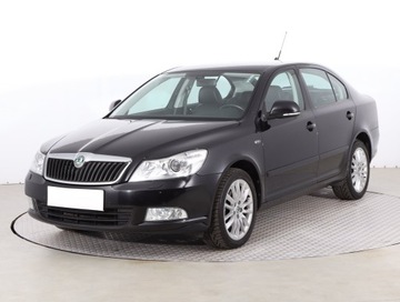 Skoda Octavia II Hatchback Facelifting 1.8 TSI 160KM 2009 Skoda Octavia 1.8 TSI, Salon Polska, Skóra, Xenon, zdjęcie 1