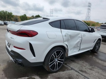 BMW X6 G06 2022 BMW X6 xDrive40I 2022 3.0l 3.0 Benzyna 335KM, zdjęcie 3