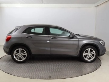 Mercedes GLA I Off-roader 1.6 200 156KM 2016 Mercedes GLA GLA 200, Salon Polska, Automat, zdjęcie 5