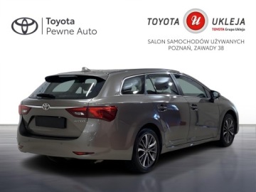 Toyota Avensis III Wagon Facelifting 2015 2.0 D-4D 143KM 2017 Toyota Avensis 2.0 D-4D Premium III (2009-) Toyota, zdjęcie 1