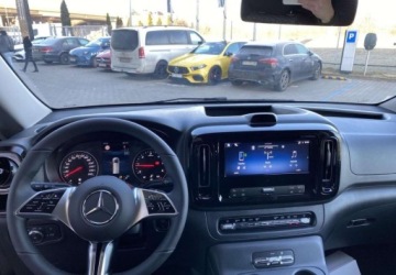 Mercedes Vito W447 2026 Mercedes-Benz Vito 116 ,4x4 , Automat, ledy, hak,8 osob Dostepny od reki M, zdjęcie 12