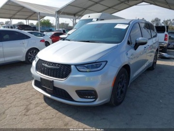 Chrysler Pacifica II 2023 Chrysler Pacifica Hybrid Touring L 2023 3.6l 3.6 Hybryda 260KM, zdjęcie 1