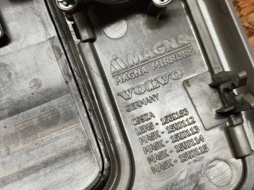 LAMPA OSVĚTLENÍ KABINY VOLVO V50 FACELIFT 07- 39806308