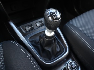 Suzuki Vitara III SUV Facelifting 1.4 BoosterJet 140KM 2019 Suzuki Vitara 1.4 BoosterJet, Salon Polska, 4X4, zdjęcie 12