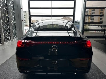 Mercedes CLA C118/X118 2025 MERCEDES-BENZ CLA 200 AMG Line Sedan 1.5 (163KM) 2025, zdjęcie 2