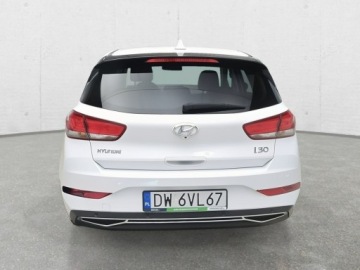 Hyundai i30 III Hatchback Facelifting 1.5 DPI 110KM 2022 Hyundai i30 Poleasingowe.pl, zdjęcie 5