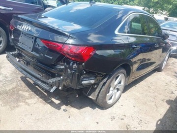 Audi A3 8Y 2023 Audi a3 Premium 40 Tfsi Quattro S Tronic 2023 2.0l 2.0 Benzyna 201KM, zdjęcie 4