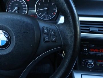 BMW Seria 3 E90-91-92-93 Limuzyna E90 318i 143KM 2008 BMW 3 318 i, Klima, Klimatronic, Tempomat, zdjęcie 18