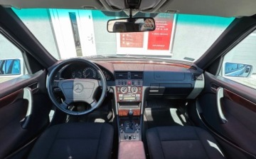 Mercedes Klasa C W202 Sedan W202 2.4 170KM 1997 Mercedes-Benz Klasa C Unikat, Automat, Klimatyzacja, Zarejestrowany w Pols, zdjęcie 25