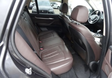 BMW X5 F15 2016 BMW X5 3.0 D 258KM 100 Bezwypadkowy Orygnianlny przebieg 3.0 Diesel, zdjęcie 15