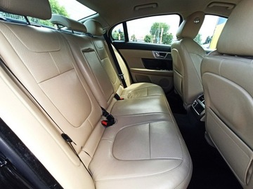 Jaguar XF I Sedan Facelifting 3.0 D V6 240KM 2015 Jaguar XF 118 tys km, luxury, zdjęcie 12