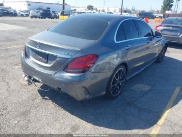 Mercedes Klasa C W205 2019 Mercedes-Benz Klasa C 63 AMG 2019 4.0 Benzyna 469KM, zdjęcie 2