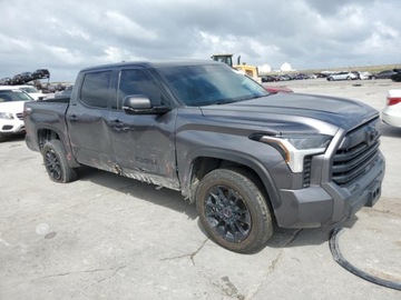 Toyota Tundra II 2023 Toyota Tundra Toyota Tundra SR5 CrewMax, od ubezpieczalni 3.5 Benzyna 389KM, zdjęcie 2