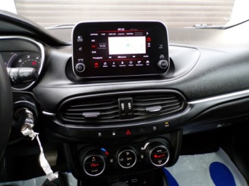 Fiat Tipo II Station Wagon 1.6 MultiJet 120KM 2019 Fiat Tipo AUTOMAT NAVI LED 1,6 /120KM /2019, zdjęcie 16
