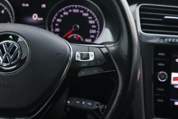 Volkswagen Golf VII Hatchback 3d Facelifting 1.6 TDI-CR DPF BMT 115KM 2019 VW Golf 1.6 TDI, Salon Polska, 1. Właściciel, zdjęcie 17