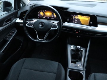 Volkswagen Golf VIII Hatchback 1.0 TSI 110KM 2022 VW Golf 1.0 eTSI, Salon Polska, VAT 23%, Klima, zdjęcie 6