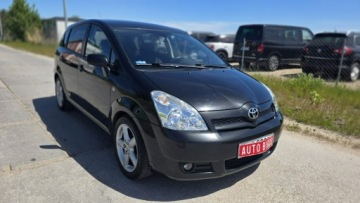 Toyota Corolla Verso E120 2.2 D-4D 177KM 2006 Toyota Corolla Verso kamera cofania crimatonic, zdjęcie 2