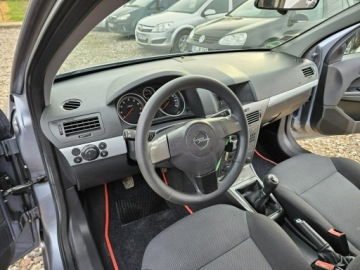Opel Astra H Hatchback 5d 1.6 Twinport ECOTEC 105KM 2006 Opel Astra Opłacona Zdrowa Zadbana Serwisowana, zdjęcie 7
