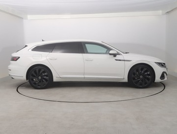 Volkswagen Arteon Fastback Facelifting 2.0 TSI 190KM 2022 VW Arteon 2.0 TSI, Salon Polska, Serwis ASO, zdjęcie 5